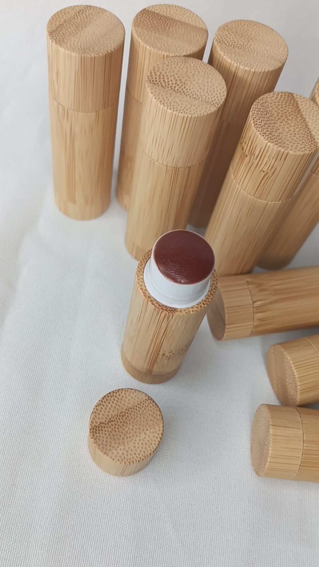 Balm Labial Super Regenerador - Vit E + Buriti + Semente de Uva + Abacate + Manteiga de Cacau e Karité - CleearLips